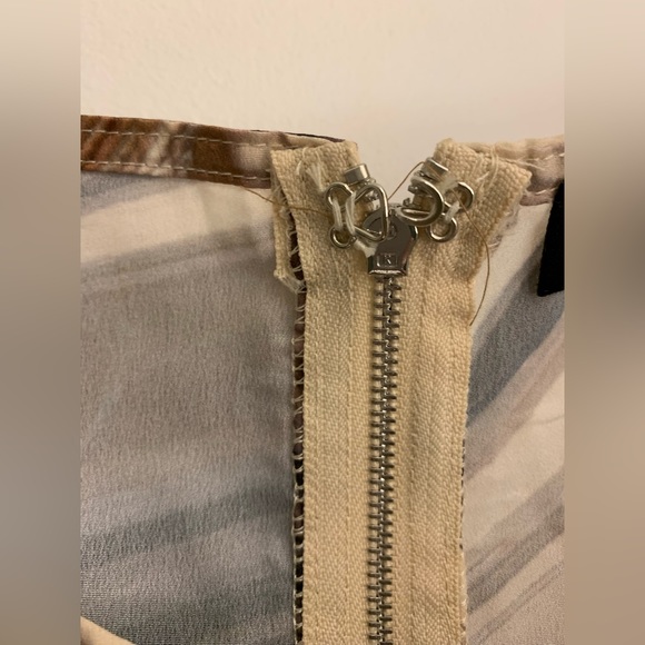 PrettyLittle Thing cropped top. Part of matching set. Size 8. - Picture 6 of 7